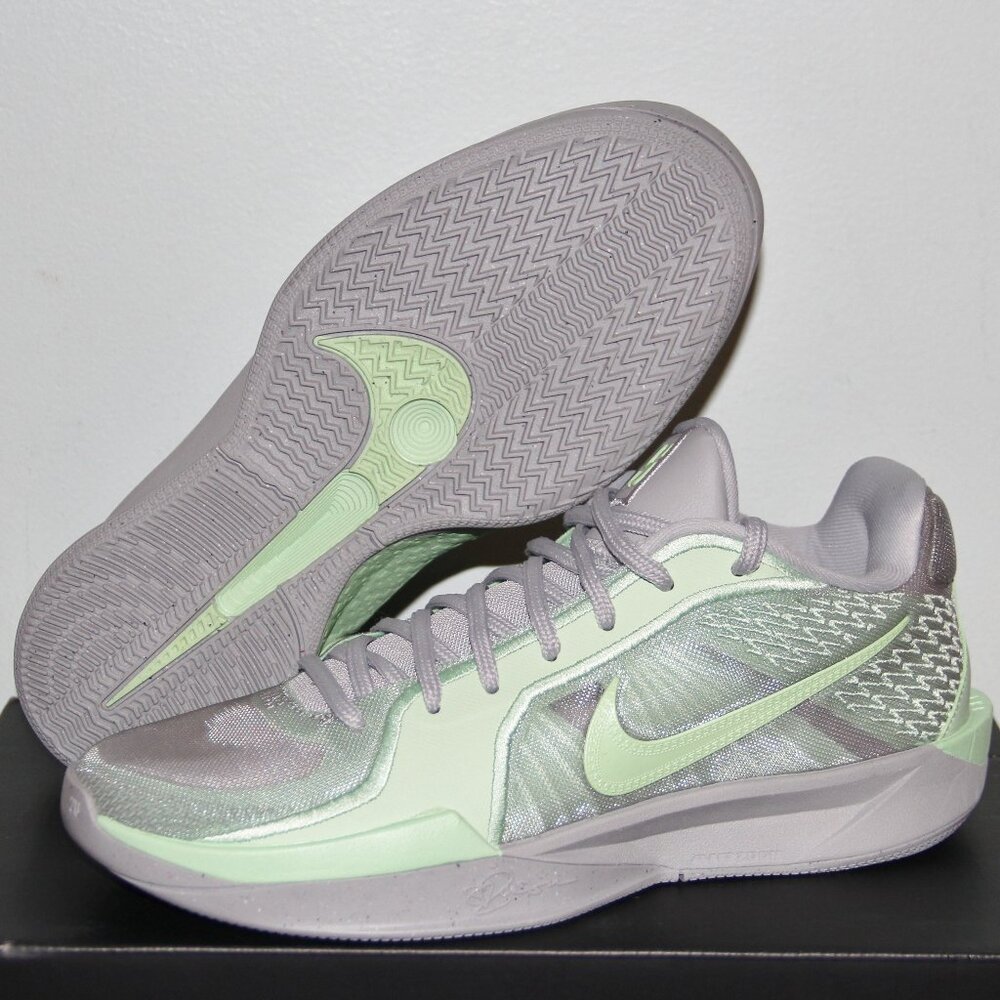 Nike Sabrina 2 Basketball Shoes Fresh Mint Mens 14 Womens 15.5